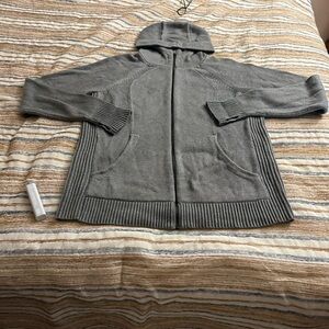 lululemon athletica Gray Sweater